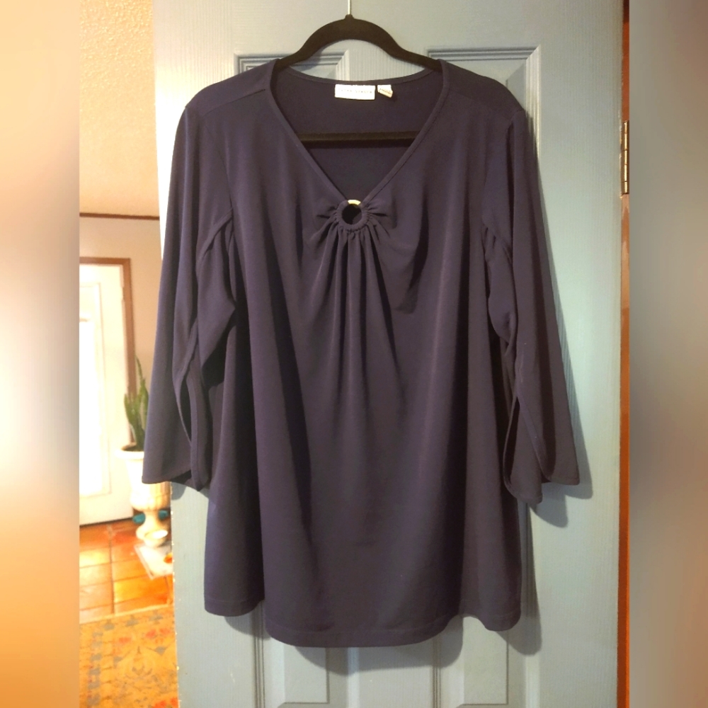 Top, liquid knit